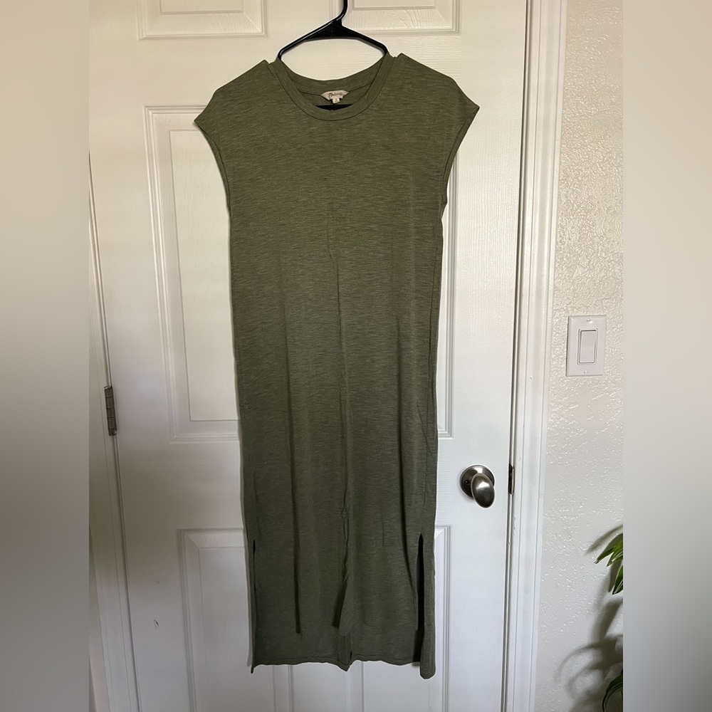 Madewell muscle midi dress